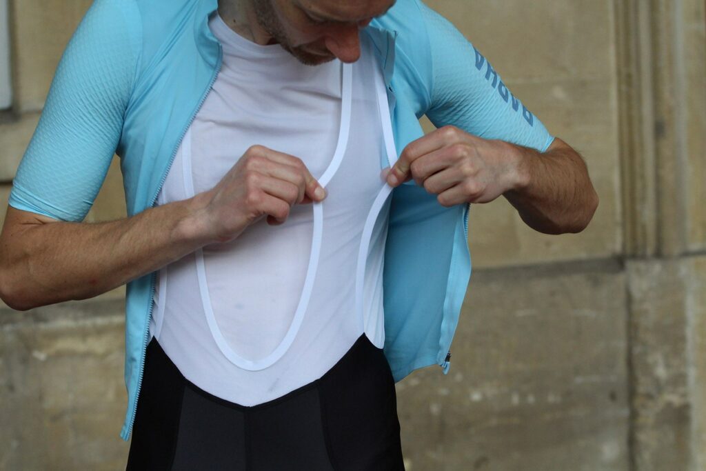 Rapha Flyweight Bib Shorts – straps.jpg