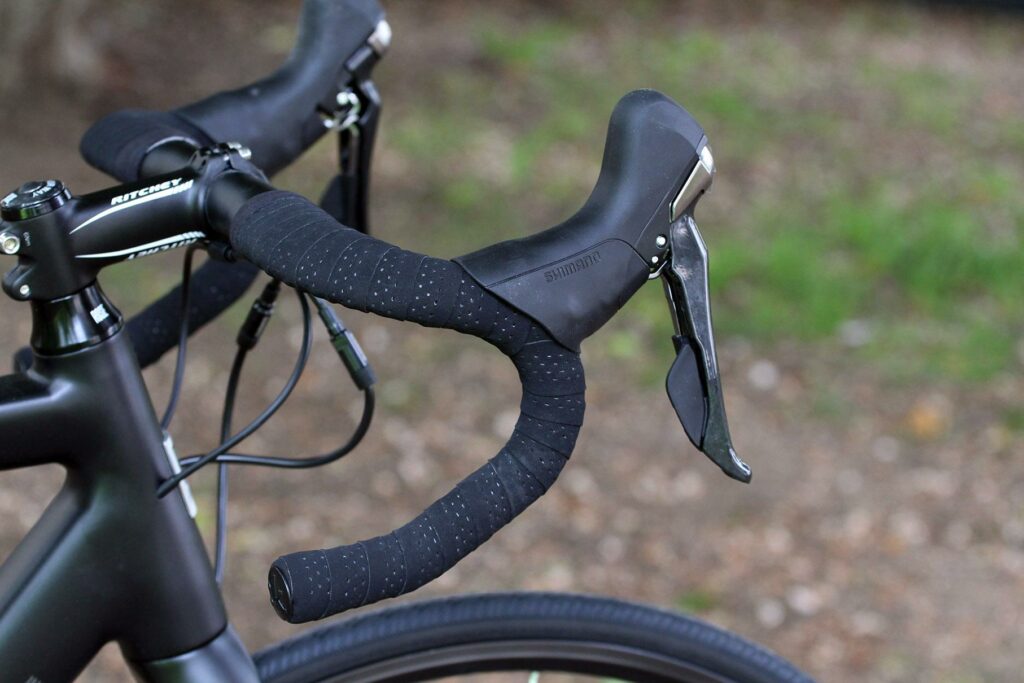 Rose Pro SL – bar and shifter.jpg