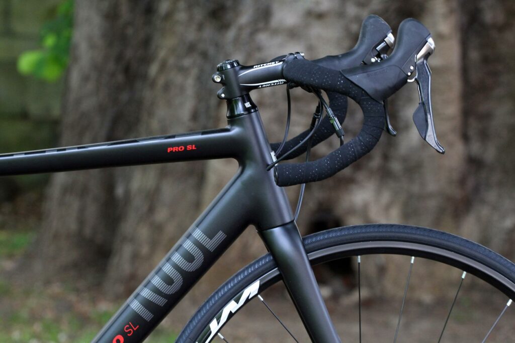 Rose Pro SL – head tube.jpg