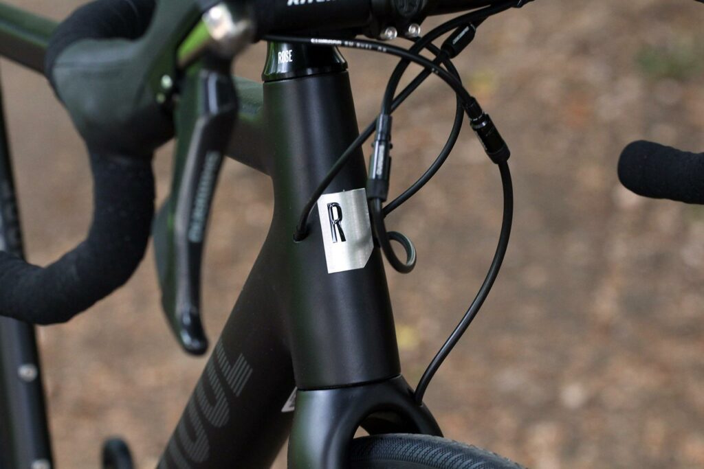 Rose Pro SL – head tube badge.jpg