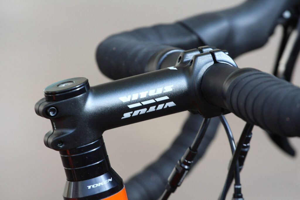 Vitus Zenium SL Disc – stem.jpg