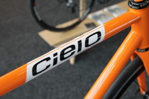 Cielo Road Racer top tube