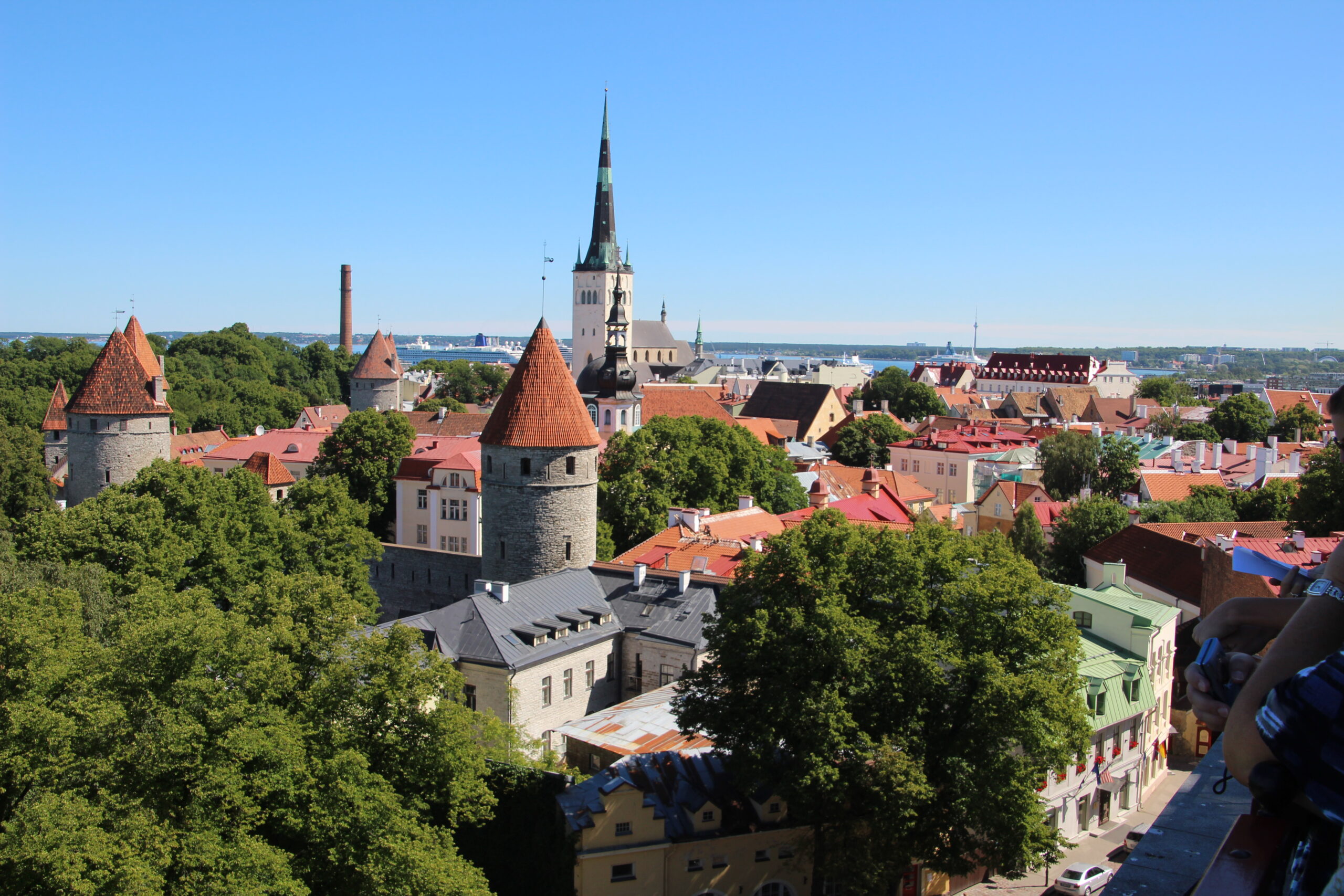 Baltics &ndash; Tallinn:Explore
