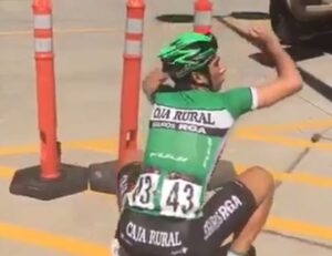 Justin Oien dancing (via Caja Rural on Twitter).JPG