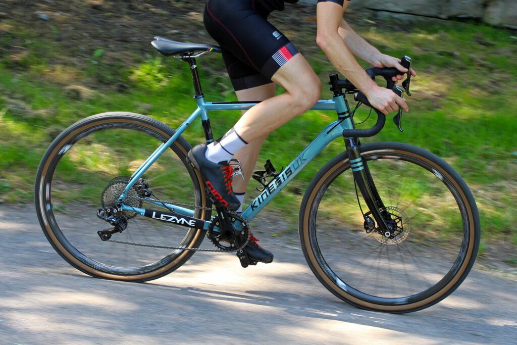 Kinesis Tripster AT – riding 1.jpg