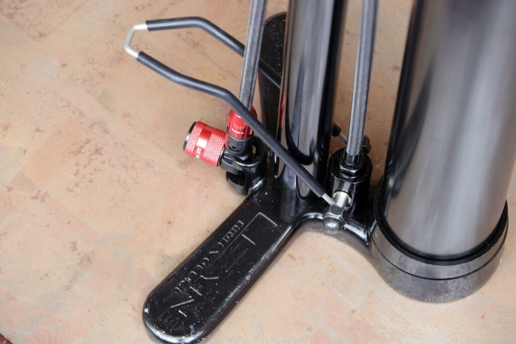 Lezyne Digital Pressure Over Drive – foot.jpg