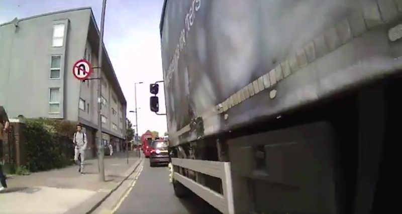 Matthew Clark Ltd HGV (Elisabeth Anderson via Twitter).jpg