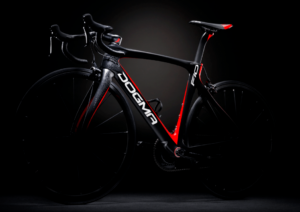 pinarello-dogma-f10-black-lava.png