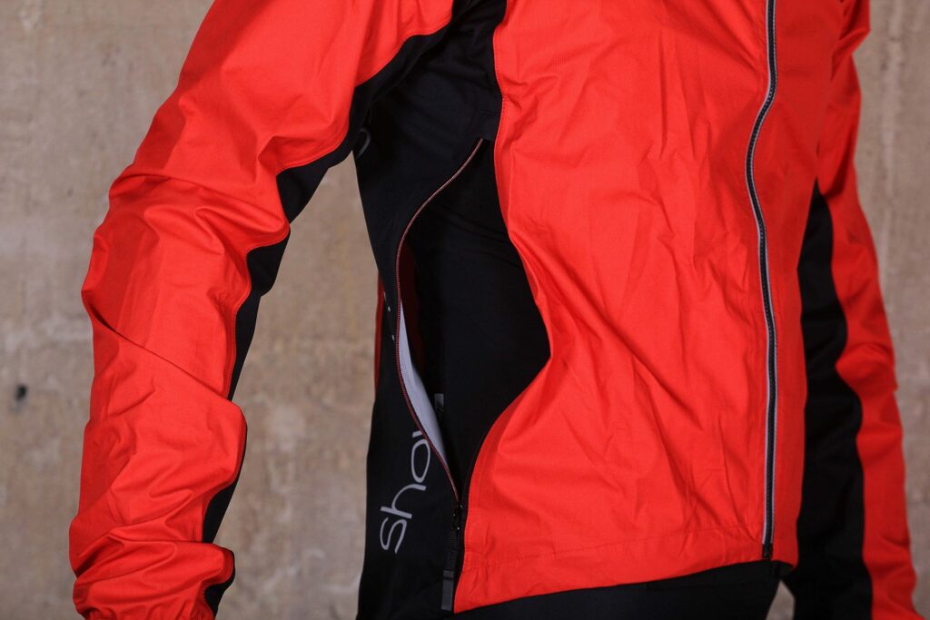 Showers Pass Spring Classic Jacket – vent.jpg