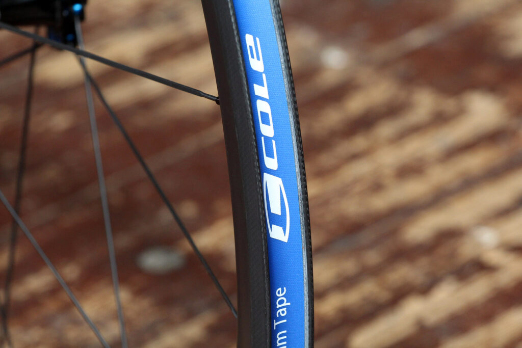 Cole C40 Lite Wheelset &ndash; rim bed.jpg