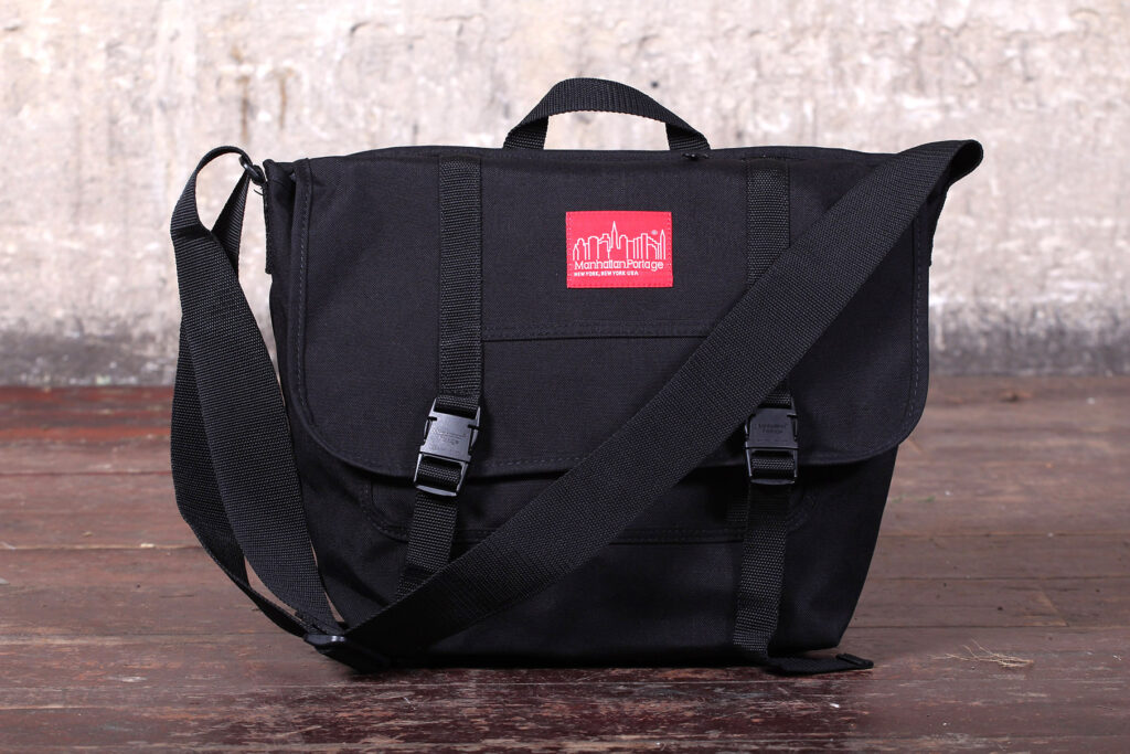 Manhattan Portage NY Messenger Bag (Medium) – full.jpg