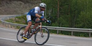 Mark Beaumont during his Artemis World Cycle challenge (via Twitter).jpg