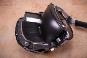 Overade Plixi Folding Helmet – unfolding 2.jpg
