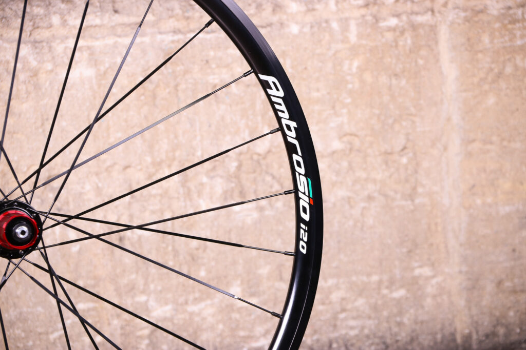 Ambrosio i20 wheelset – rim detail.jpg