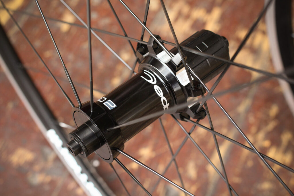 Deda Elementi Zero2 Alloy Team Wheels – rear hub 2.jpg