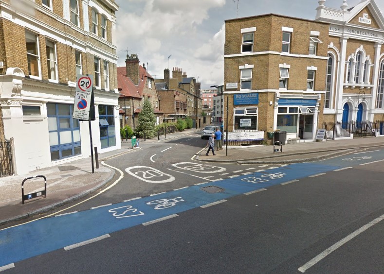 Great Guildford Street junction (via StreetView).jpg