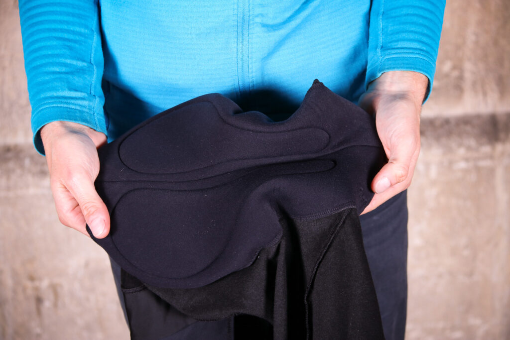 Rapha Core Winter Tight – pad.jpg