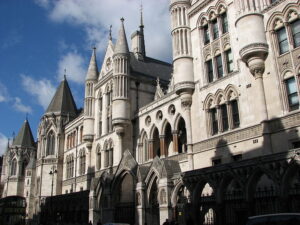 Royal Courts of Justice, London (picture bortescristian, Wikimedia Commons)