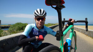 CadelEvanswithCycliq_device.jpg