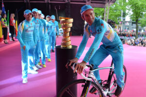 Michele Scarponi at 2014 Giro d’Italia presentation in Belfast (picture Gian Mattia d’Alberto – LaPresse).JPG