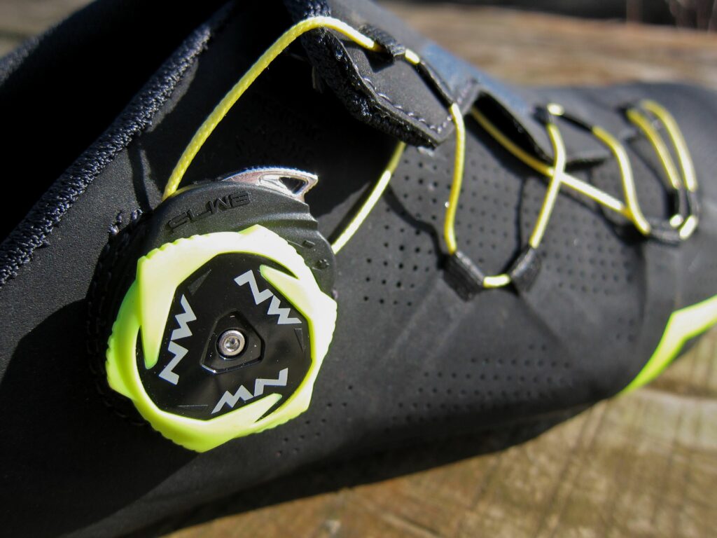 Northwave Extreme RR Shoe – Dial 2.jpg