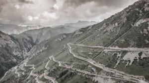 SilkRoadMountainRace-Road to Molda-Ashuu Pass.png