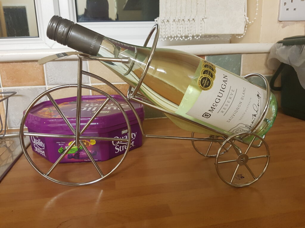 bike wine holder.jpg