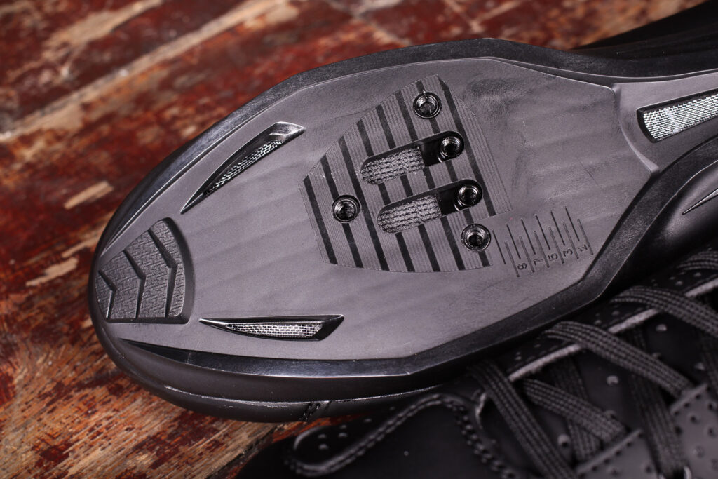 dhb Dorica Road Shoe – sole toe.jpg