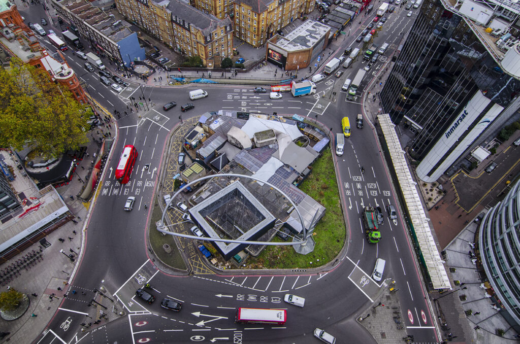 Old Street Roundabout, November 2017 (picture copyright Tom Eames via TfL on Flickr).jpg