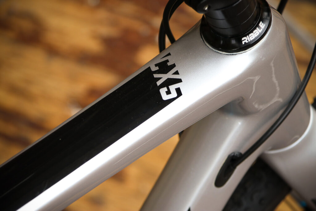 Ribble CX5 – top tube.jpg