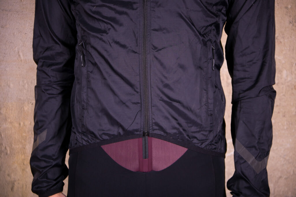 ArroWhere Lightweight Jacket – hem.jpg
