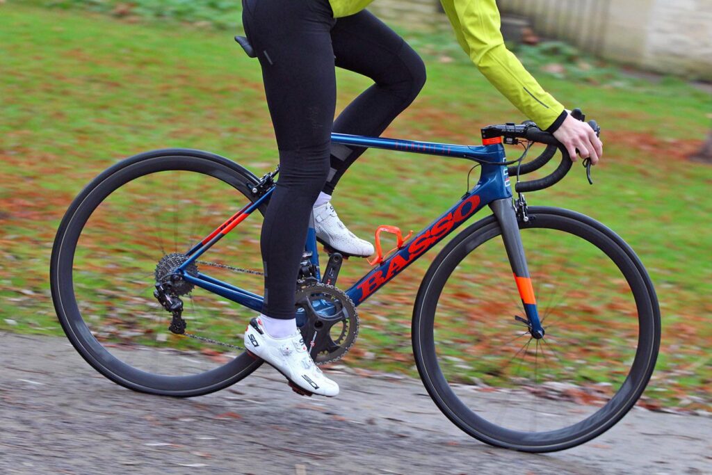 Basso Diamante SV – riding 1.jpg