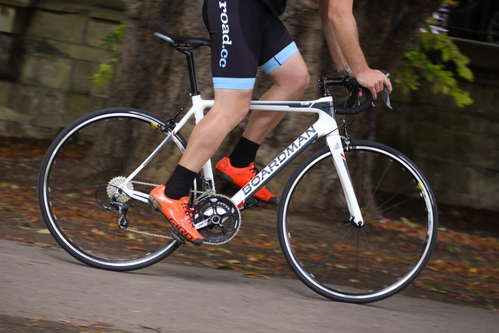Boardman Road Team Carbon – riding 1.jpg