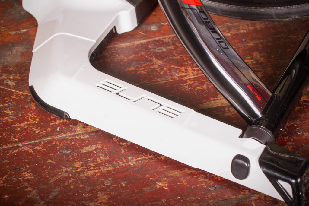 Elite Qubo Digital Smart B+ trainer - Cycling News | Bike Reviews