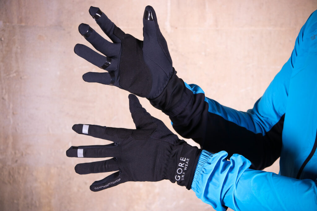 Gore Universal Windstopper Gloves.jpg