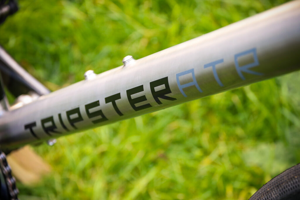 Kinesis Tripster ATR v2 – down tube.jpg