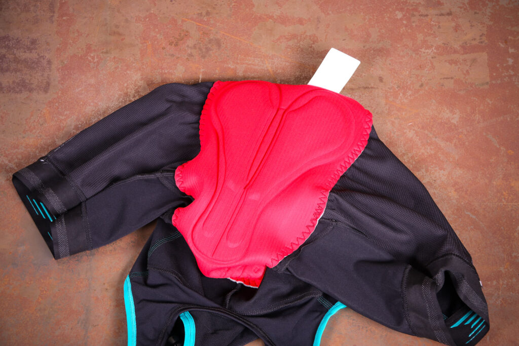 RH+ Shark Bibshorts – pad.jpg