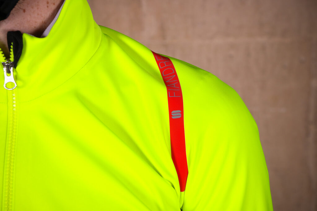 Sportful Fiandre Extreme Jacket – shoulder.jpg