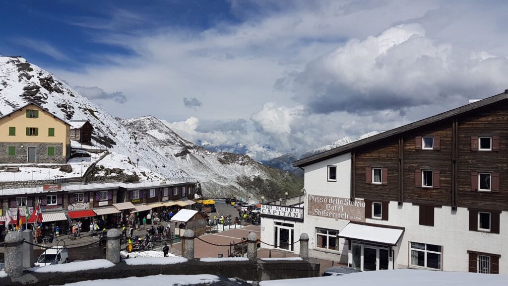 Stelvio – winter wonderland on June 30.jpg
