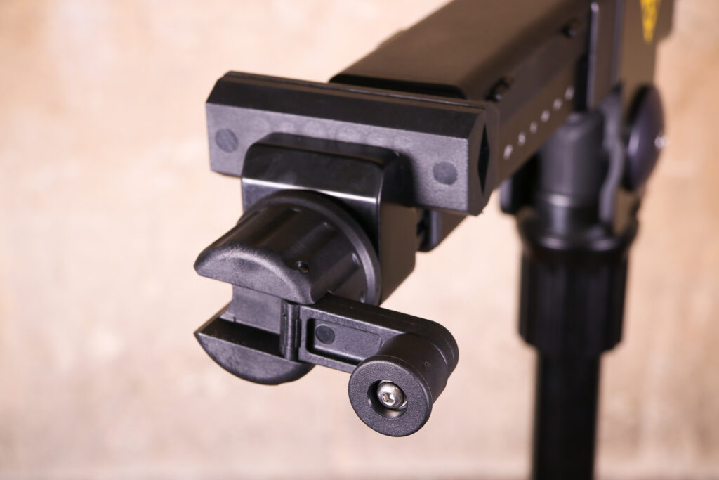 Topeak Prepstand Elite – clamp handle unfolded.jpg