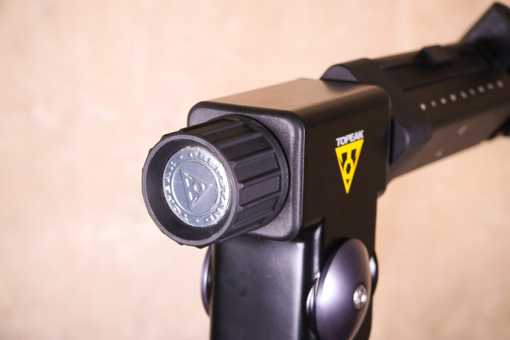 Topeak Prepstand Elite – clamp head angle adjuster.jpg