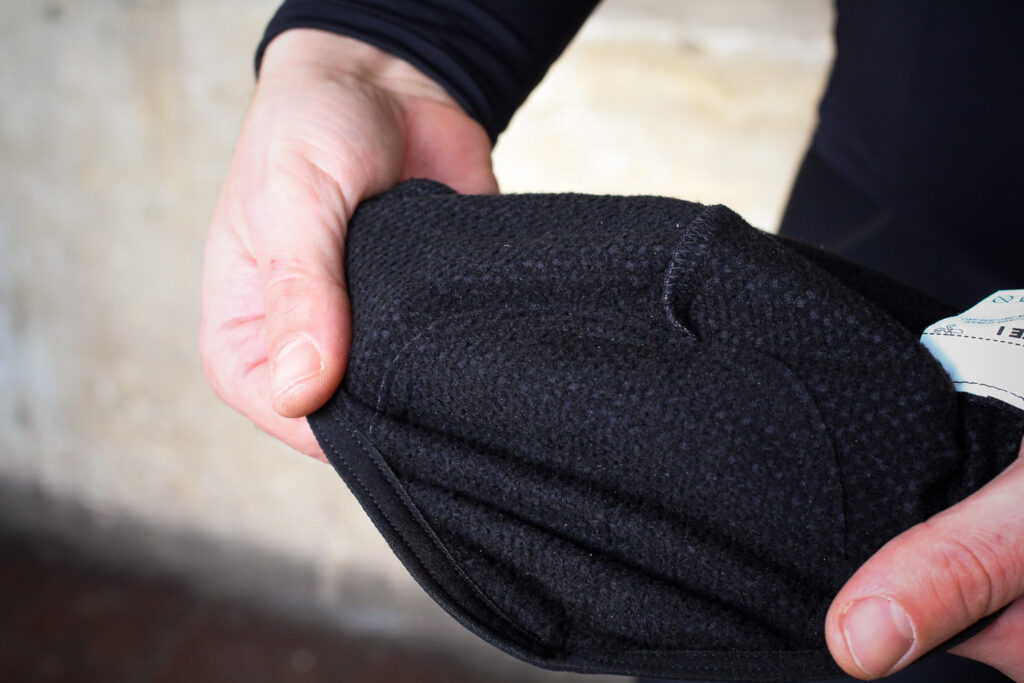 Assos Winter Cycling Beanie RoboCap-S7 – inside.jpg