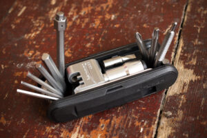 Birzman Diversity 17 Multi Tool - open.jpg