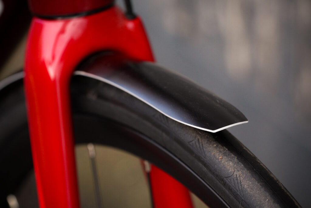 Focus Paralane AL Tiagra – mudguard front.jpg