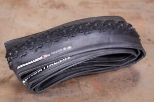 Kenda Kommandox Pro Tubeless Ready Tyre.jpg