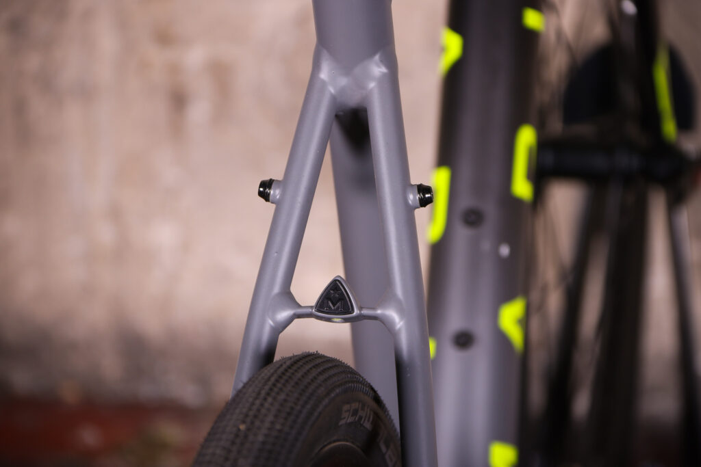 Marin Cortina AX 1 – seat stays.jpg