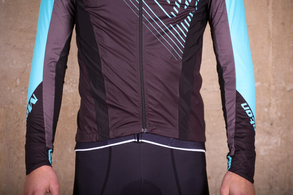 Monton Ghat Windbreaker Jacket – hem.jpg