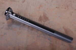 Reilly Cycleworks Vector Carbon Fibre Seatpost.jpg