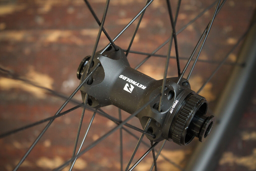 Reynolds ATR2 650b wheelset – front hub.jpg