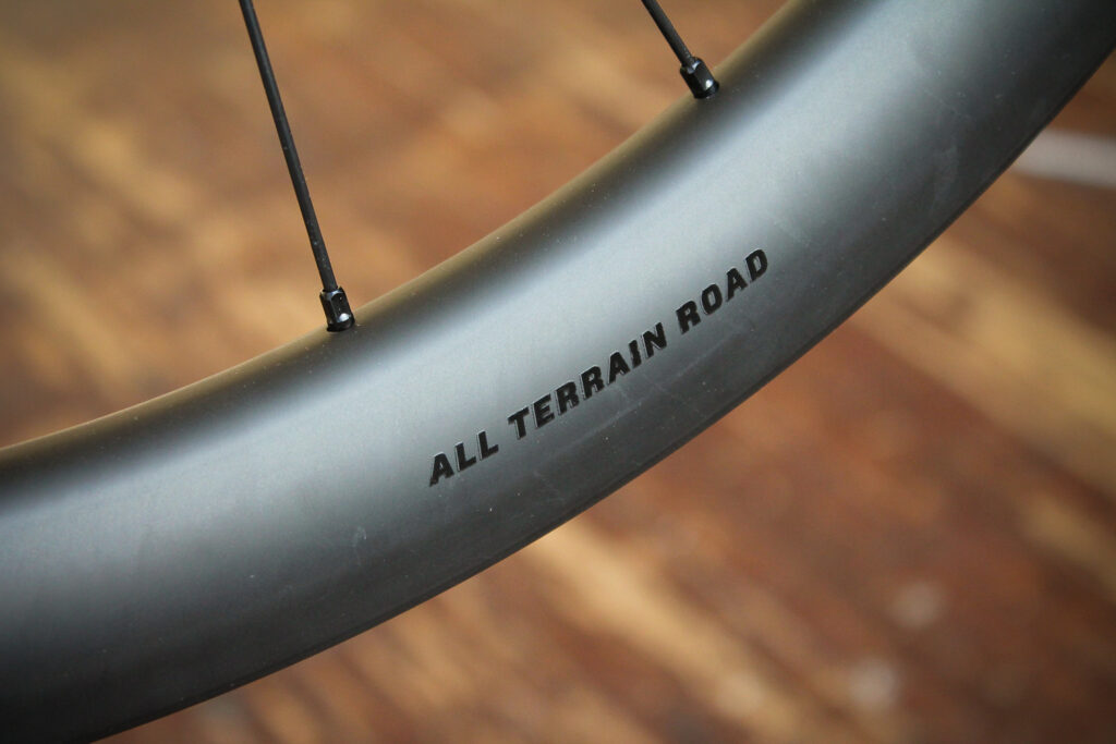 Reynolds ATR2 650b wheelset – rim 2.jpg